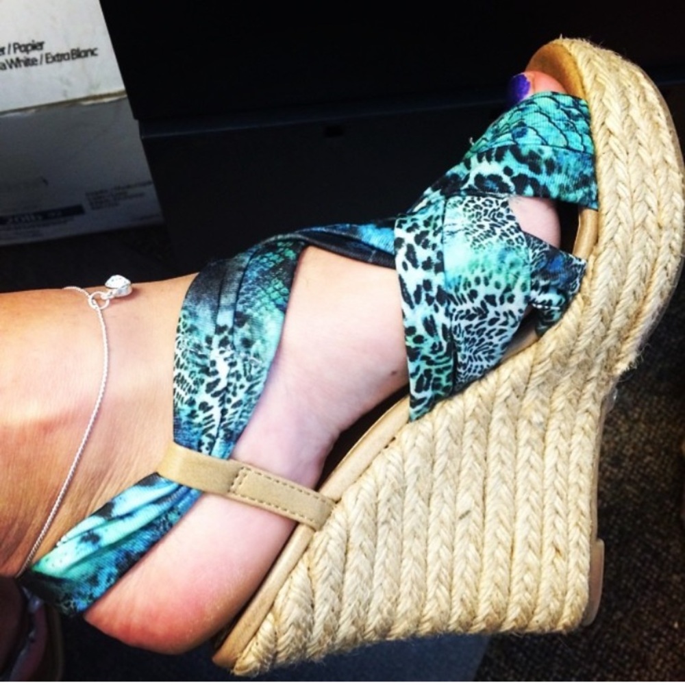 Zigi Soho- Snakeskin wedges